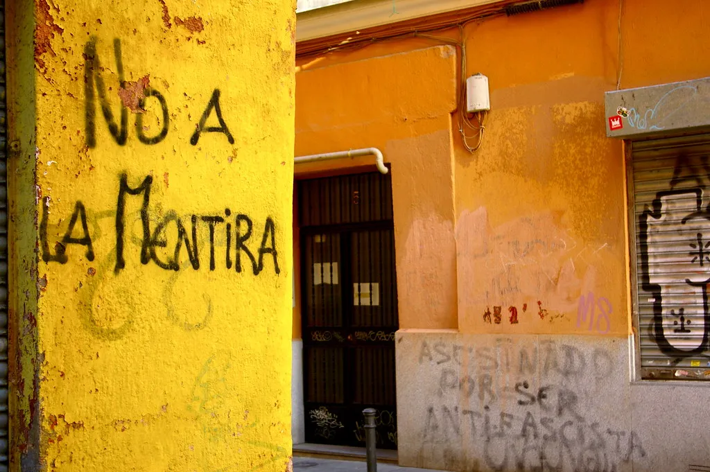 De los cojos sin bastón, la mayoría de edad y las verdades incómodas
